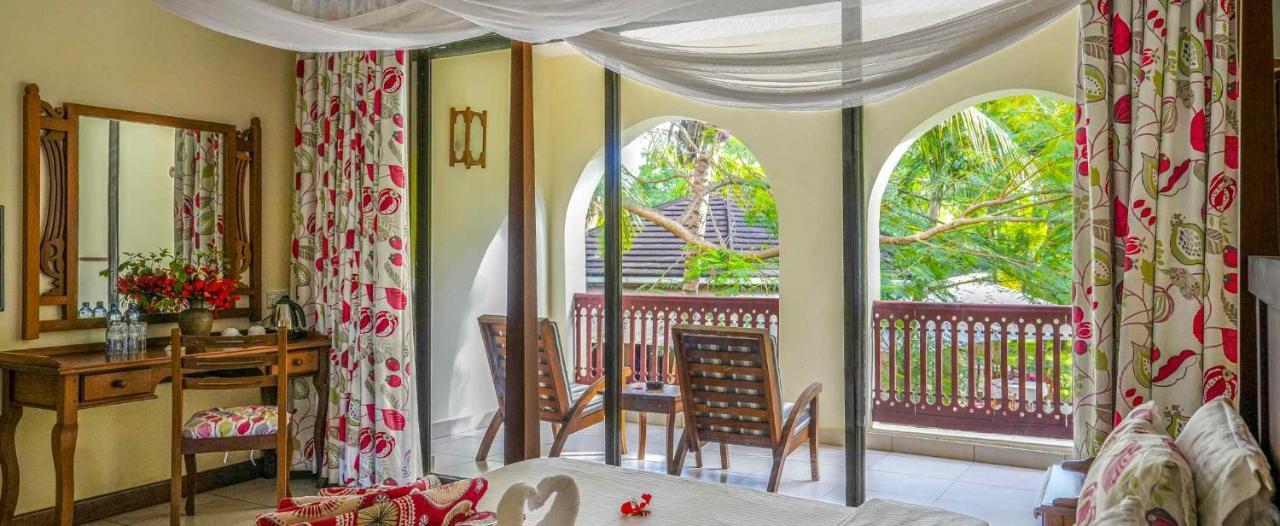 Lotfa Resort Diani 디아니 해변 외부 사진