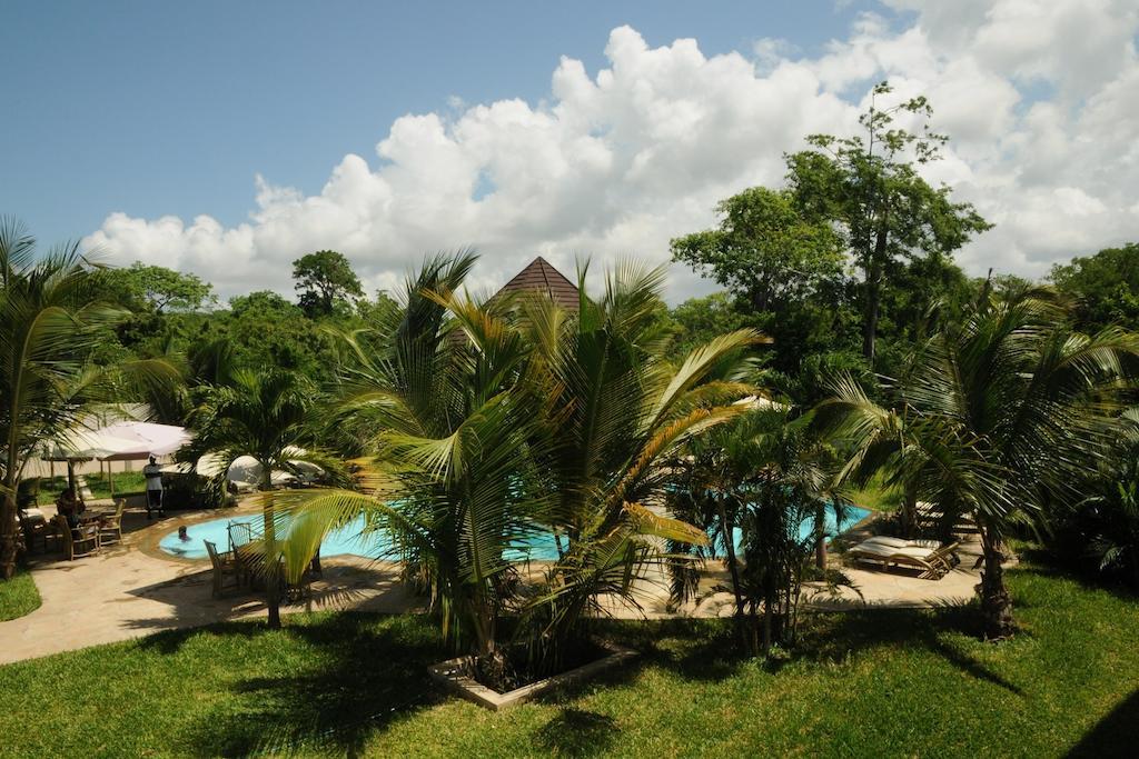 Lotfa Resort Diani 디아니 해변 외부 사진