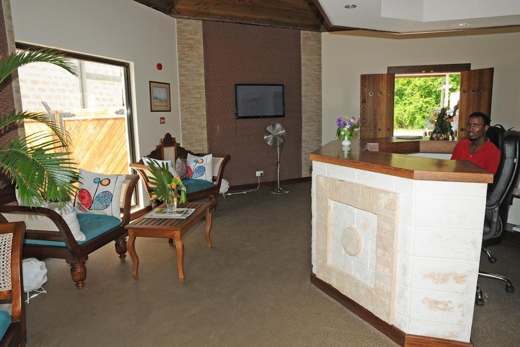 Lotfa Resort Diani 디아니 해변 외부 사진