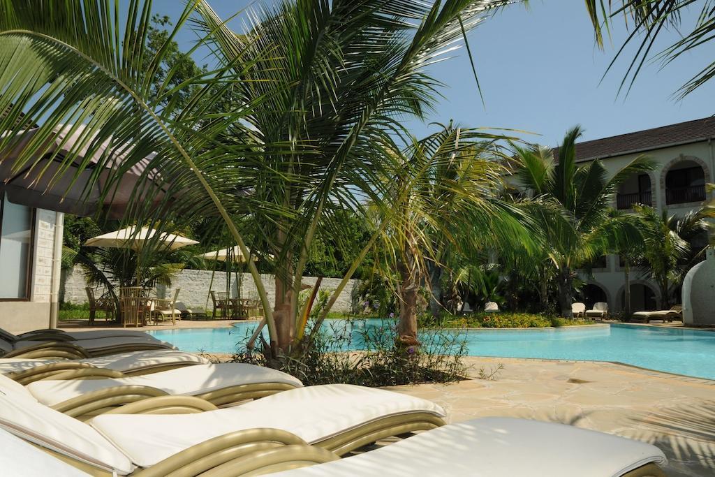 Lotfa Resort Diani 디아니 해변 외부 사진