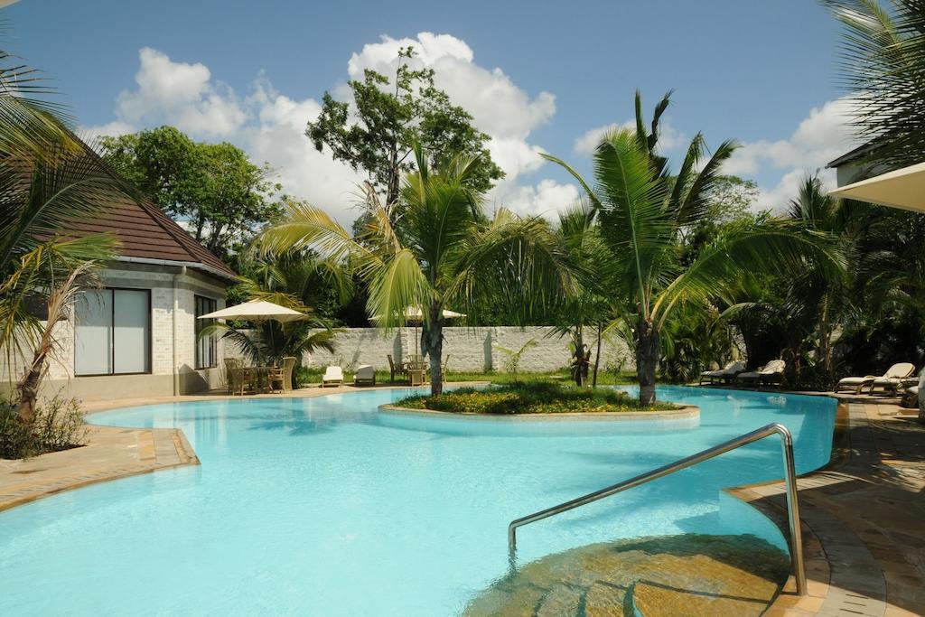 Lotfa Resort Diani 디아니 해변 외부 사진