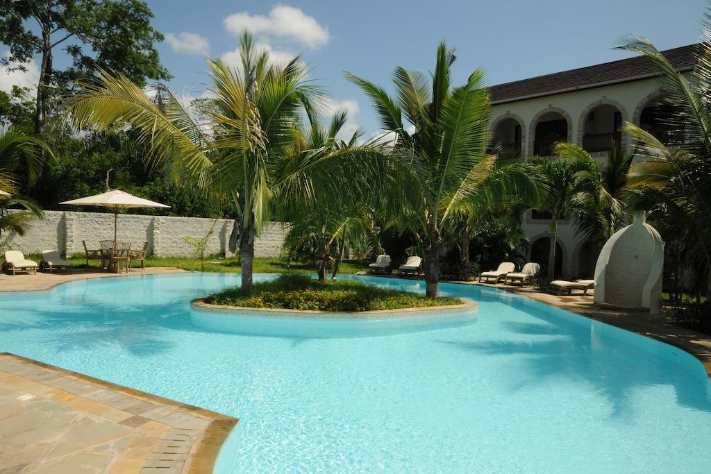 Lotfa Resort Diani 디아니 해변 외부 사진