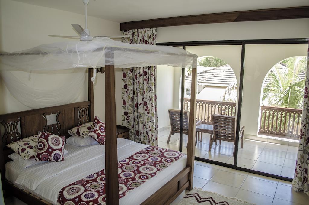 Lotfa Resort Diani 디아니 해변 외부 사진