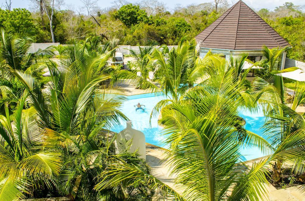 Lotfa Resort Diani 디아니 해변 외부 사진