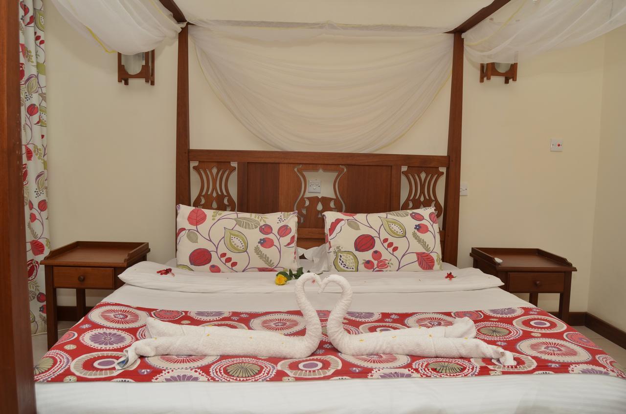 Lotfa Resort Diani 디아니 해변 외부 사진